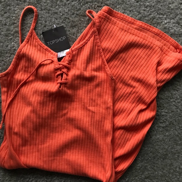 Topshop Dresses & Skirts - Orange/Red Ribbed Knit Midi Bodycon Dress